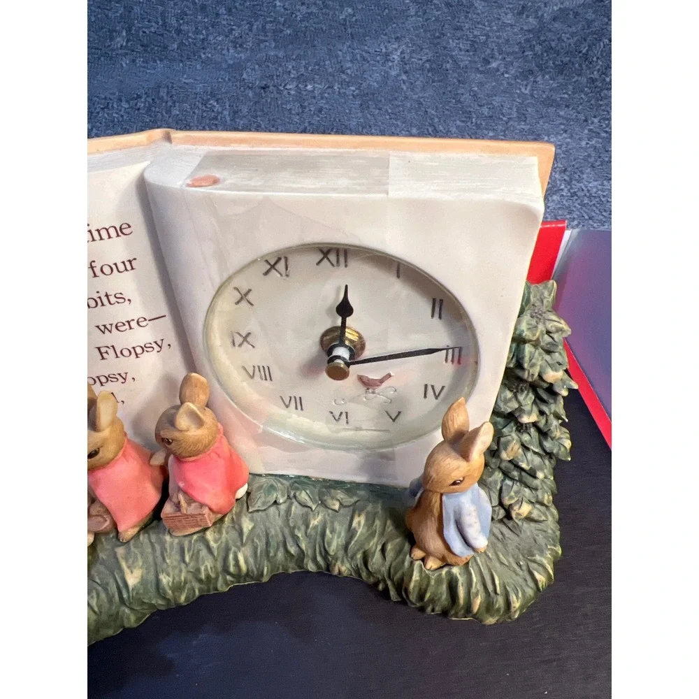 Michel & Co Beatrix Potter Peter Rabbit Storybook Mantel Clock Figurine Nursery